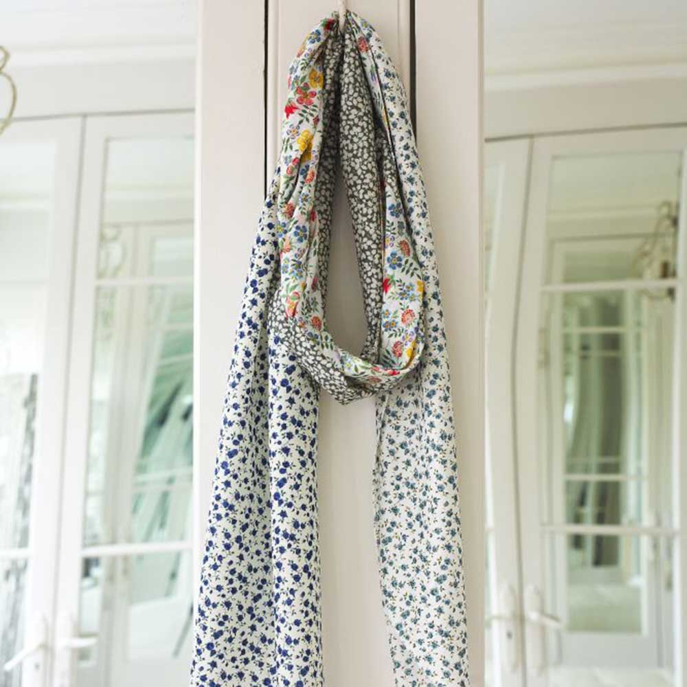 Make A Pretty Patchwork Fabric Scarf For Spring