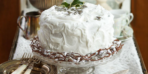 Fruit cake with boozy rum and raisin