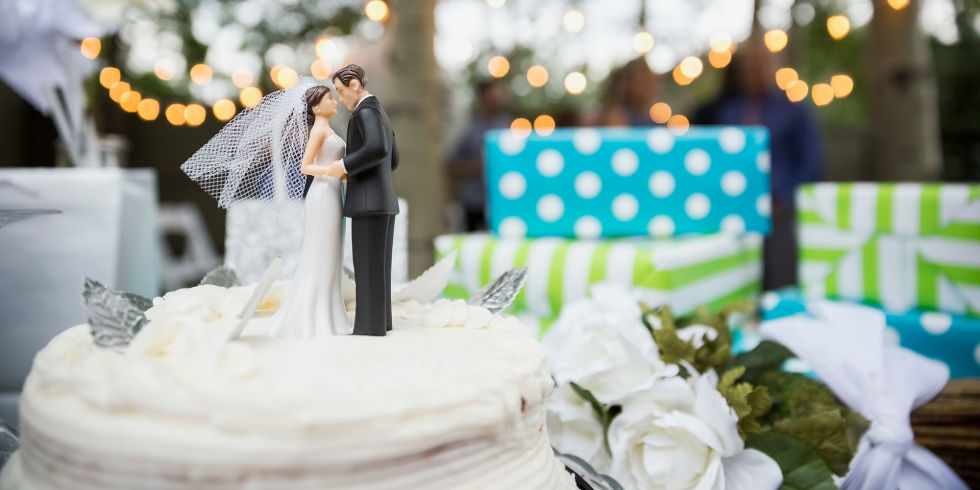 Mumsnet User Sparks Debate By Asking How Much Cash Is Enough As Wedding Presents
